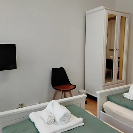 Am Bahnhof Meierstr 43