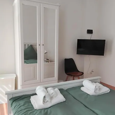 Am Bahnhof Meierstr 43 * Lübeck