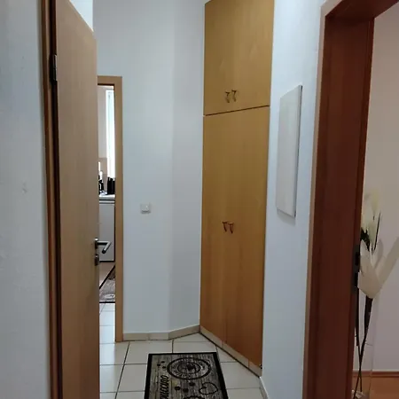 Am Bahnhof Meierstr 43