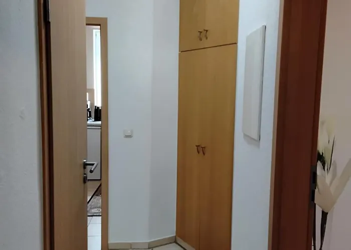 Am Bahnhof Meierstr 43